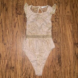 Hello Molly Champagne Sequin Embellished Cap Sleeve Lace Up Back Bodysuit S Gold